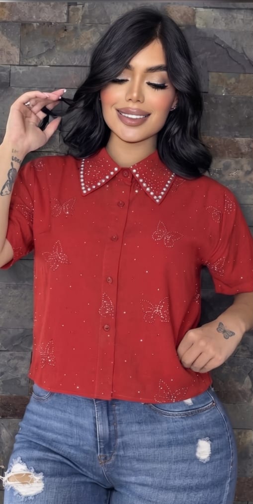 Blusa de pedrería (M) 